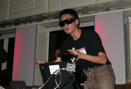 Kentaro Fukuchi performing at piksel04